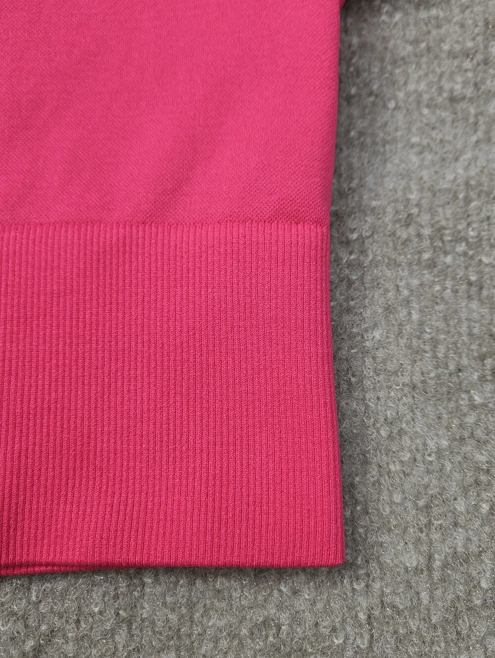 Offline by Aerie Seamless Workout Crop Top Size Small Short Sleeve Bright Pink - Picture 4 of 12